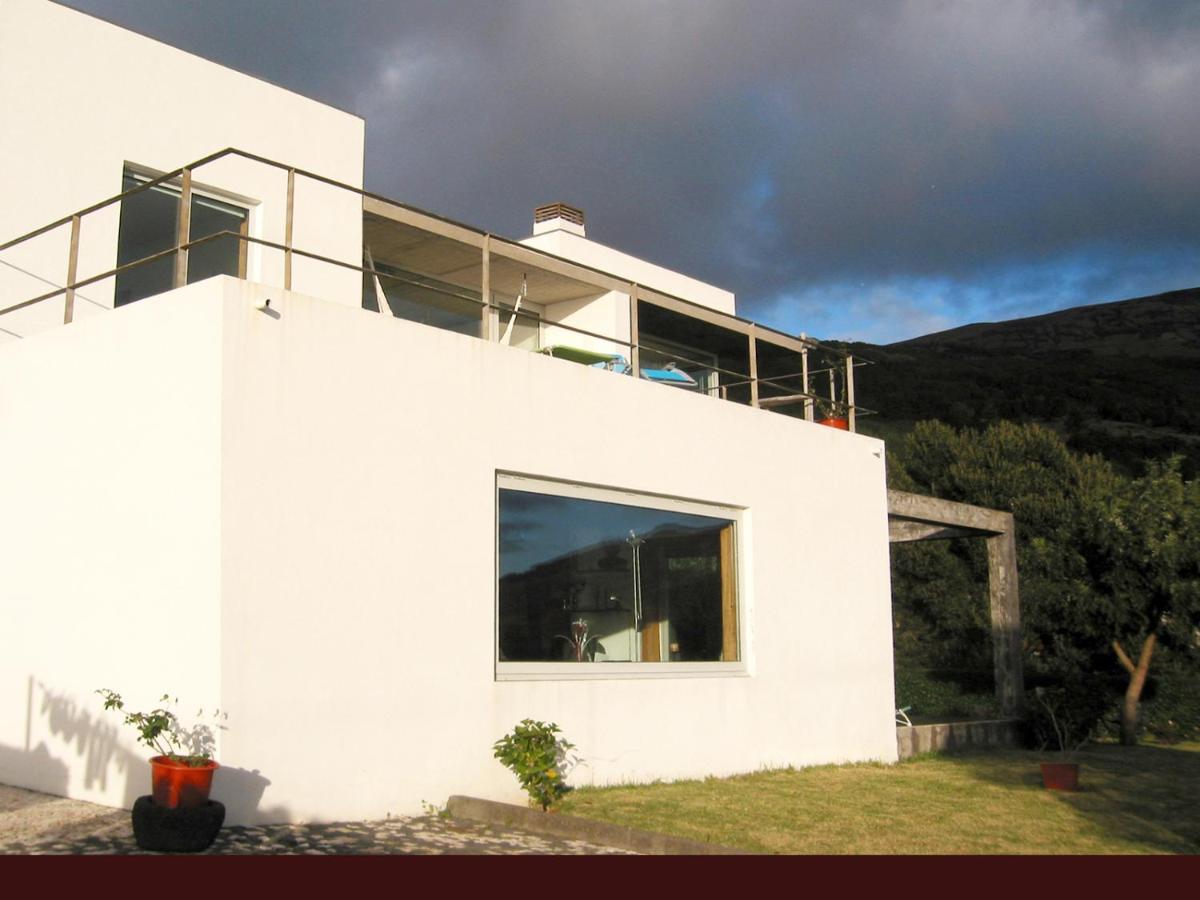 Casa Da Ribeira Bed & Breakfast Lajes do Pico Exterior photo