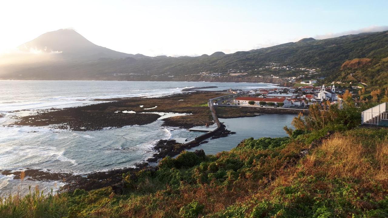 Casa Da Ribeira Bed & Breakfast Lajes do Pico Exterior photo